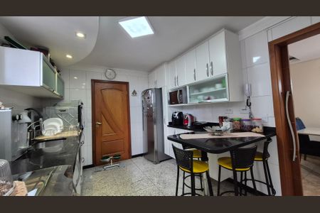 Apartamento à venda com 106m², 3 quartos e 1 vagaCozinha