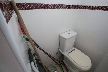 Apartamento à venda com 48m², 2 quartos e 1 vagaBanheiro de serviço