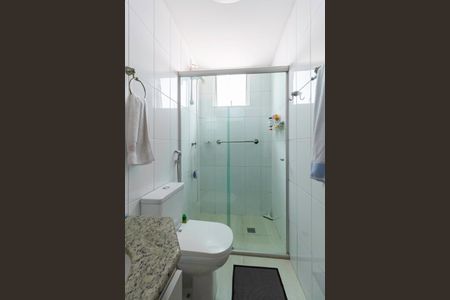 Apartamento à venda com 133m², 2 quartos e 2 vagasBanheiro da suíte 