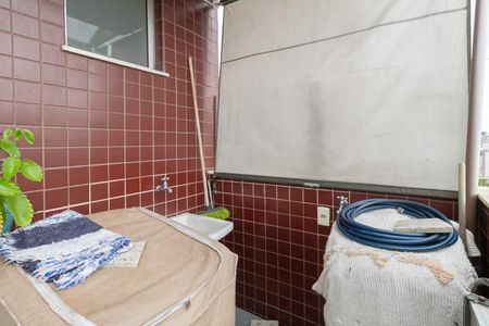 Apartamento à venda com 133m², 2 quartos e 2 vagasCobertura