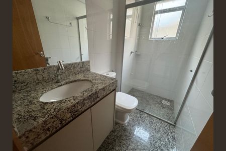 Banho suite de apartamento à venda com 2 quartos, 56m² em Lourdes, Belo Horizonte