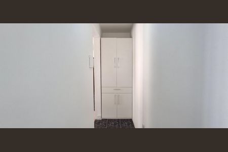 Apartamento para alugar com 60m², 1 quarto e sem vagaCorredor