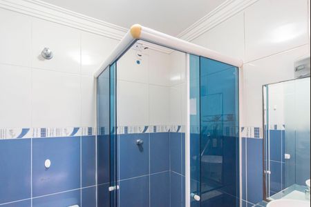 Apartamento à venda com 68m², 2 quartos e 2 vagas Apartamento à venda com 68m², 2 quartos e 2 vagasBanheiro do Quarto 2