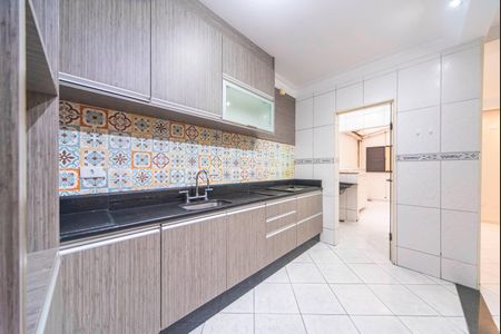 Apartamento à venda com 68m², 2 quartos e 2 vagas Apartamento à venda com 68m², 2 quartos e 2 vagasCozinha