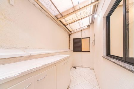 Apartamento à venda com 68m², 2 quartos e 2 vagas Apartamento à venda com 68m², 2 quartos e 2 vagasÁrea Interna