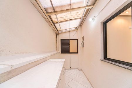 Apartamento à venda com 68m², 2 quartos e 2 vagas Apartamento à venda com 68m², 2 quartos e 2 vagasÁrea Interna