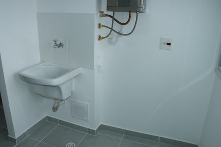 Apartamento para alugar com 82m², 2 quartos e 1 vagaÁrea de Serviço