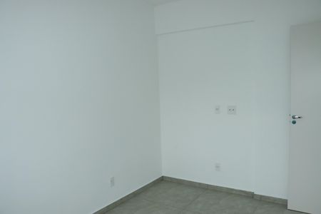 Quarto de apartamento para alugar com 2 quartos, 82m² em Parque Esplanada, Embu das Artes