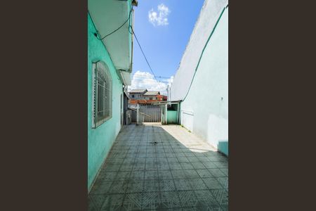 Casa para alugar com 194m², 2 quartos e 2 vagasQuintal