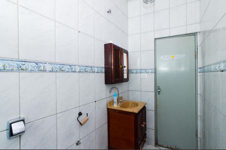 Casa para alugar com 194m², 2 quartos e 2 vagasBanheiro