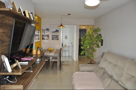 Apartamento à venda com 80m², 3 quartos e 1 vagaSala