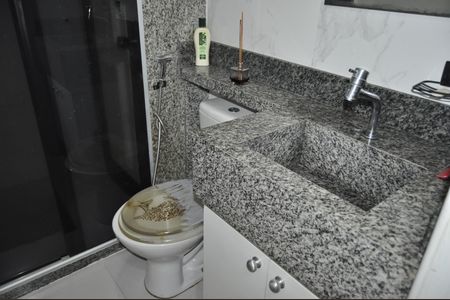 Apartamento à venda com 80m², 3 quartos e 1 vagaBanheiro
