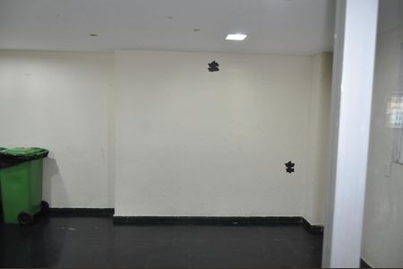 Apartamento à venda com 80m², 3 quartos e 1 vagaÁrea comum