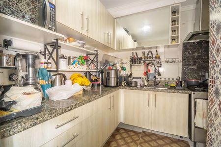 Apartamento à venda com 45m², 2 quartos e 1 vaga Apartamento à venda com 45m², 2 quartos e 1 vagaCozinha