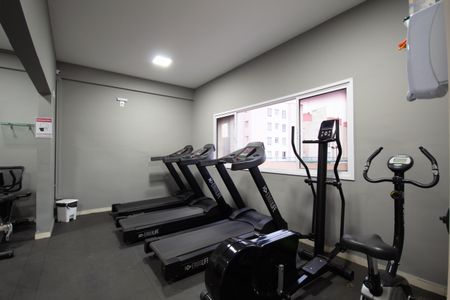 Apartamento à venda com 45m², 2 quartos e 1 vaga Apartamento à venda com 45m², 2 quartos e 1 vagaÁrea comum - Academia