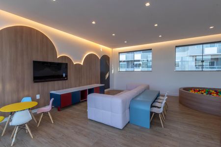 Apartamento à venda com 53m², 2 quartos e 2 vagas Apartamento à venda com 53m², 2 quartos e 2 vagasÁrea comum - Playground