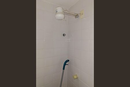 Apartamento à venda com 101m², 2 quartos e 1 vaga Apartamento à venda com 101m², 2 quartos e 1 vagaBanheiro de serviço