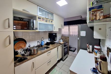 Apartamento à venda com 101m², 2 quartos e 1 vaga Apartamento à venda com 101m², 2 quartos e 1 vagaCozinha