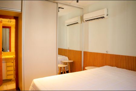 Apartamento para alugar com 54m², 2 quartos e 1 vagaSuíte