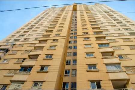 Apartamento para alugar com 54m², 2 quartos e 1 vagaFachada