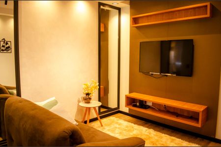 Sala de apartamento para alugar com 2 quartos, 54m² em Vila São João, Goiânia