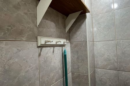 Apartamento para alugar com 70m², 2 quartos e 1 vaga Apartamento para alugar com 70m², 2 quartos e 1 vagaBanheiro de serviço