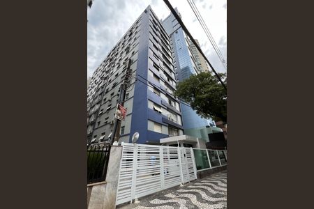 Apartamento para alugar com 70m², 2 quartos e 1 vaga Apartamento para alugar com 70m², 2 quartos e 1 vagaFachada