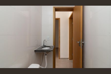 Apartamento para alugar com 38m², 2 quartos e sem vagaBanheiro