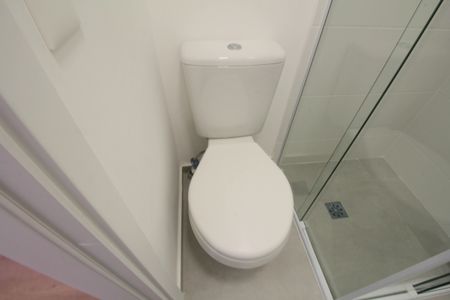 Apartamento para alugar com 60m², 2 quartos e 2 vagasBanheiro da Suíte