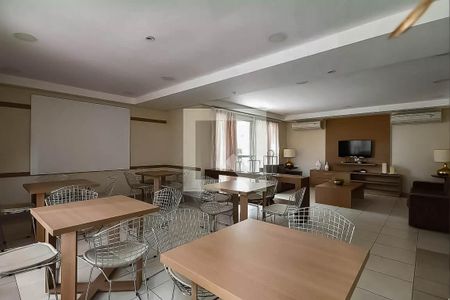 Apartamento à venda com 65m², 2 quartos e 1 vagaÁrea comum - Salão de festas