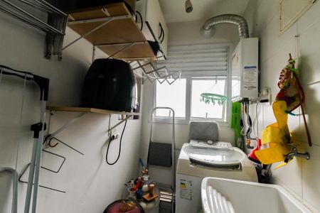 Apartamento à venda com 65m², 2 quartos e 1 vagaÁrea de Serviço