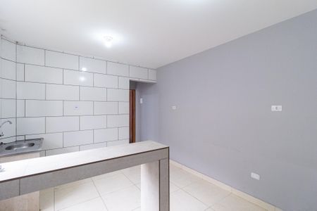 Casa para alugar com 42m², 2 quartos e sem vagaSala/Cozinha