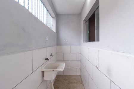 Casa para alugar com 42m², 2 quartos e sem vagaÁrea de serviço