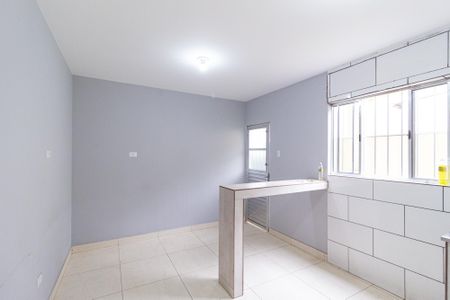 Casa para alugar com 42m², 2 quartos e sem vagaSala/Cozinha