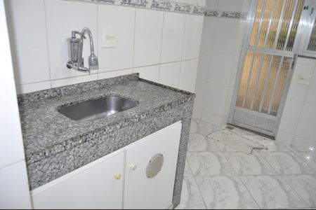 Apartamento à venda com 63m², 2 quartos e sem vagaCozinha