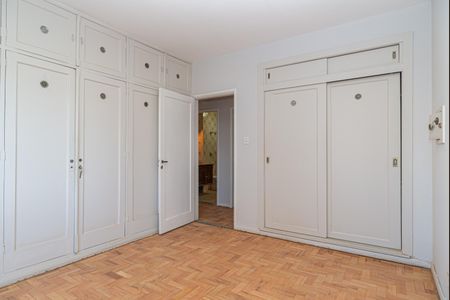 Apartamento à venda com 157m², 3 quartos e 2 vagas Apartamento à venda com 157m², 3 quartos e 2 vagasQuarto 1