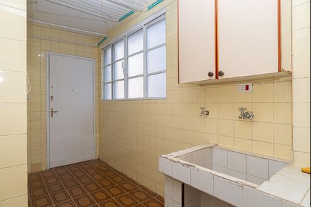 Apartamento à venda com 157m², 3 quartos e 2 vagas Apartamento à venda com 157m², 3 quartos e 2 vagasÁrea de Serviço