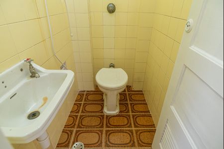 Apartamento à venda com 157m², 3 quartos e 2 vagasBanheiro de Serviço