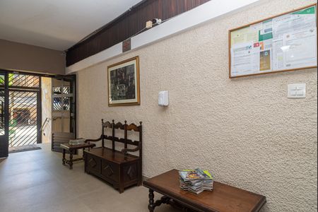 Área comum - Hall Social de apartamento para alugar com 3 quartos, 157m² em Consolação, São Paulo