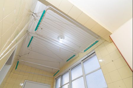 Apartamento à venda com 157m², 3 quartos e 2 vagas Apartamento à venda com 157m², 3 quartos e 2 vagasÁrea de Serviço