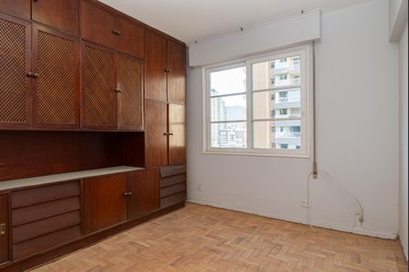Apartamento à venda com 157m², 3 quartos e 2 vagas Apartamento à venda com 157m², 3 quartos e 2 vagasQuarto 3
