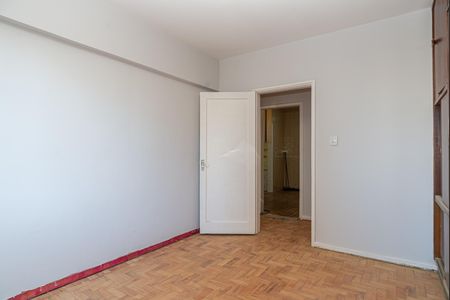 Apartamento à venda com 157m², 3 quartos e 2 vagas Apartamento à venda com 157m², 3 quartos e 2 vagasQuarto 3