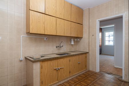 Apartamento à venda com 157m², 3 quartos e 2 vagas Apartamento à venda com 157m², 3 quartos e 2 vagasCozinha