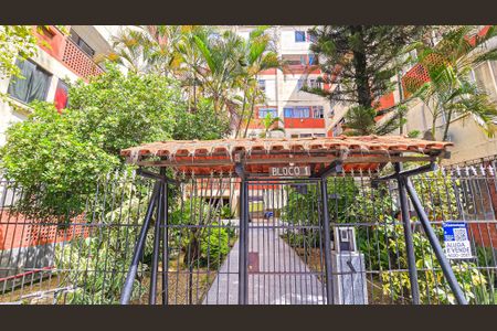 Apartamento para alugar com 61m², 2 quartos e 1 vagaFachada do bloco cin placa