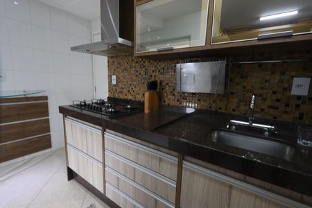 Apartamento à venda com 104m², 3 quartos e 2 vagasCozinha