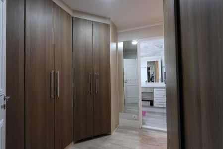 Apartamento à venda com 104m², 3 quartos e 2 vagasCloset da suíte