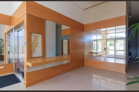 Apartamento à venda com 77m², 2 quartos e 1 vaga Apartamento à venda com 77m², 2 quartos e 1 vagaÁrea comum