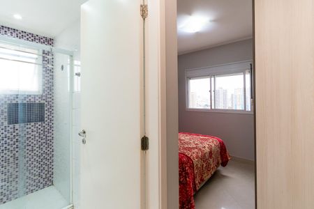 Apartamento à venda com 77m², 2 quartos e 1 vaga Apartamento à venda com 77m², 2 quartos e 1 vagaBanheiro da Suíte
