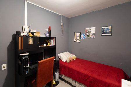 Casa à venda com 200m², 3 quartos e 2 vagas Casa à venda com 200m², 3 quartos e 2 vagasQuarto 2