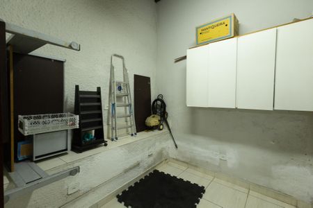 Casa à venda com 200m², 3 quartos e 2 vagas Casa à venda com 200m², 3 quartos e 2 vagasQuarto de Serviço 1